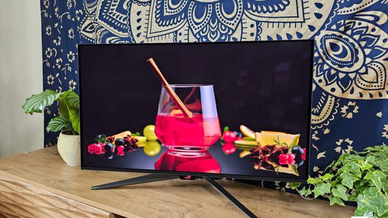 Voilà comment bien commencer l&rsquo;année en 4K QD-OLED à 240 Hz avec l&rsquo;Asus Rog Swift qui perd 500&nbsp;€ de son prix