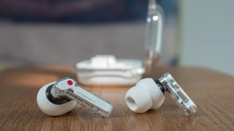 Les Nothing ear (a) notés 9/10 grâce à une solide réduction de bruit perdent 40&nbsp;% sur Amazon