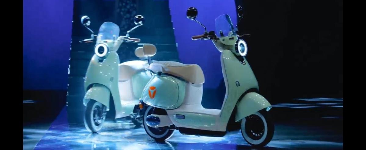 yadea scooter électirque autonome