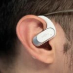 Ces nouveaux écouteurs Shokz offrent un format confortable pour un prix plus maîtrisé