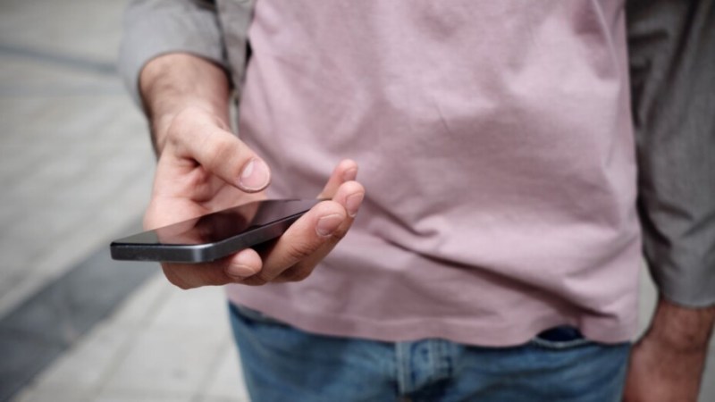 RED by SFR commence 2025 en faisant mieux que B&You avec son forfait 5G de 130 Go à seulement 8,99 €/mois