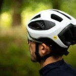 Ce nouveau casque vélo Decathlon « abordable » veut être un précieux allié pour vos sorties en forêt