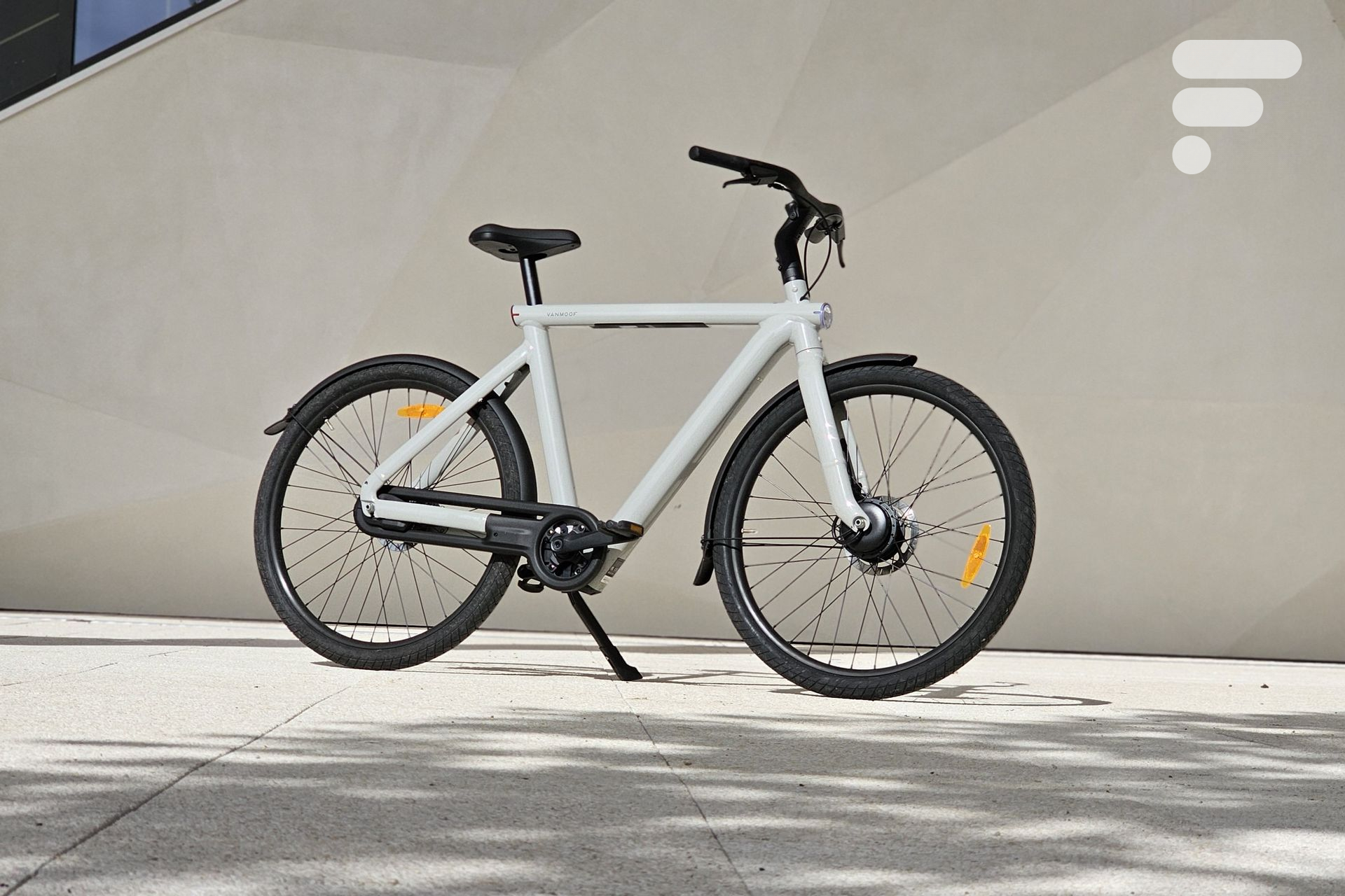 VanMoof S5 style
