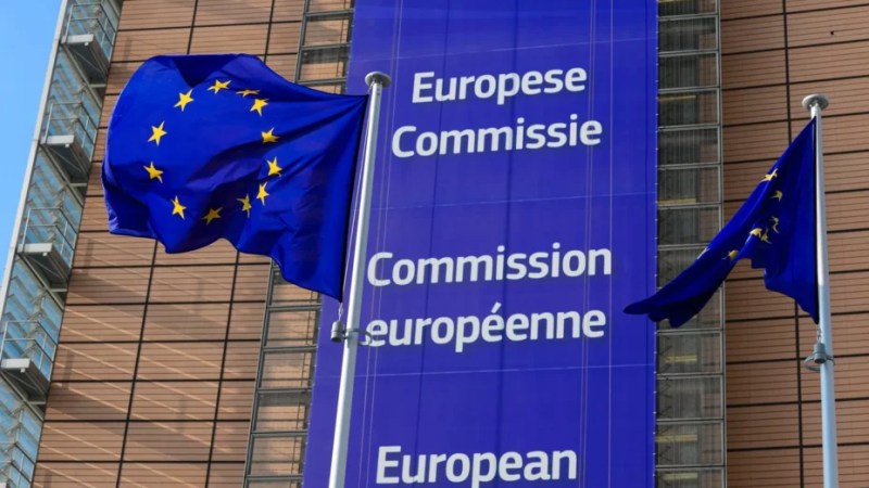 La Commission européenne miserait sur une boîte française pour lâcher le cloud de Microsoft