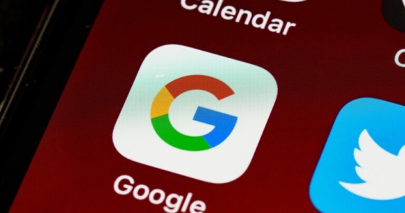 Icone de l'application Google // Source : Brett Jordan - Unsplash Icone de l'application Google // Source : Brett Jordan - Unsplash