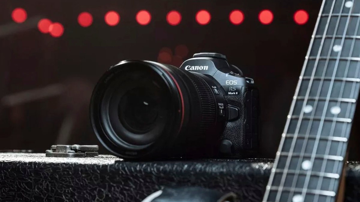 Le Canon EOS R5 II