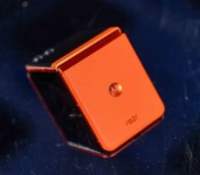 Le Motorola Razr 50 // Source : Robin Wycke pour Frandroid Le Motorola Razr 50 // Source : Robin Wycke pour Frandroid