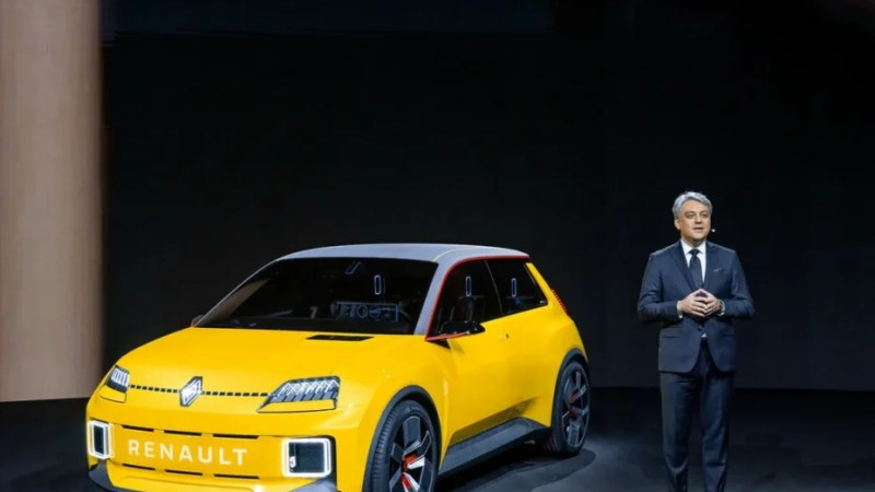 « 40 % plus chères en 2030 » : le patron de Renault s’inquiète fortement du futur des voitures électriques européennes