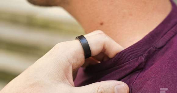 La Samsung Galaxy Ring // Source : Arnaud Gelineau - Frandroid