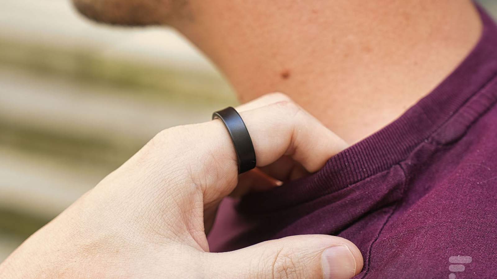 Galaxy Ring : la bague connectée de Samsung pourra détecter l’apnée du sommeil dès cet automne