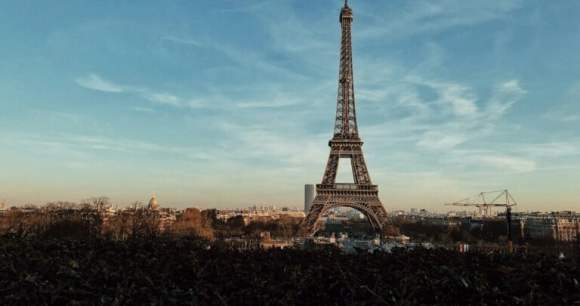 Les Jeux Olympiques 2024 ont essentiellement lieu à Paris // Source : George Zvanelli sur Unsplash