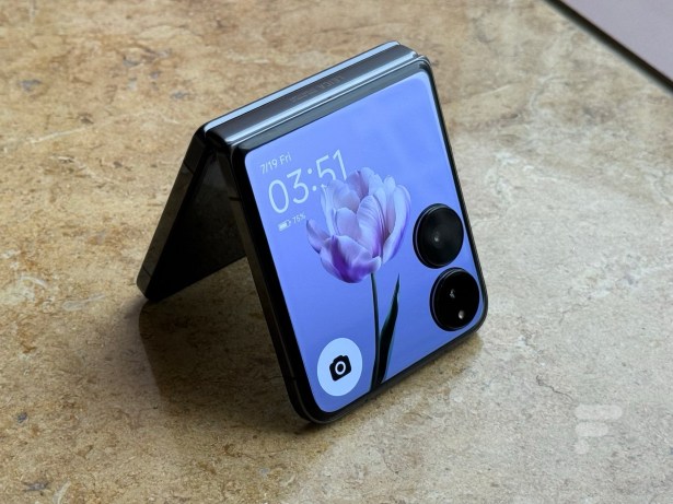 Xiaomi Mix Flip // Source : Vincent Sergère pour Frandroid