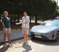 17 000 km, 8 pays, 1 voiture électrique : l’incroyable voyage de Daniel en Xiaomi SU7