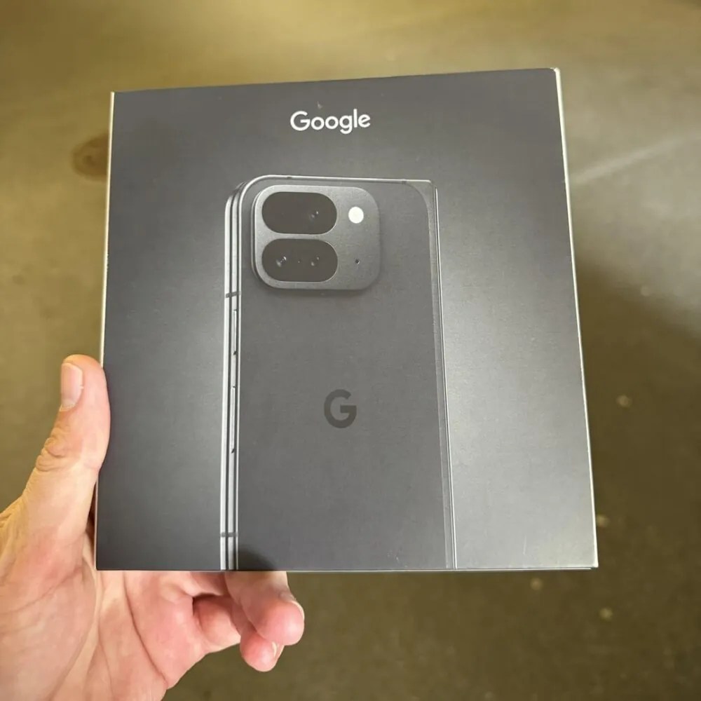 Google Pixel 9 Pro Fold // Source : Ok_Row_3905