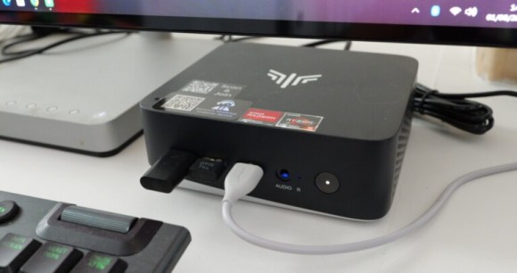 Test du NiPoGi AM16 : un mini PC à moins de 300 euros