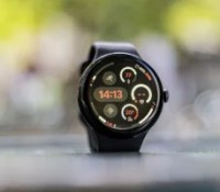La Google Pixel Watch 3 XL (45 mm) // Source : Chloé Pertuis - Frandroid