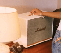 L'enceinte connectée Bluetooth Marshall Woburn II // Source : Marshall