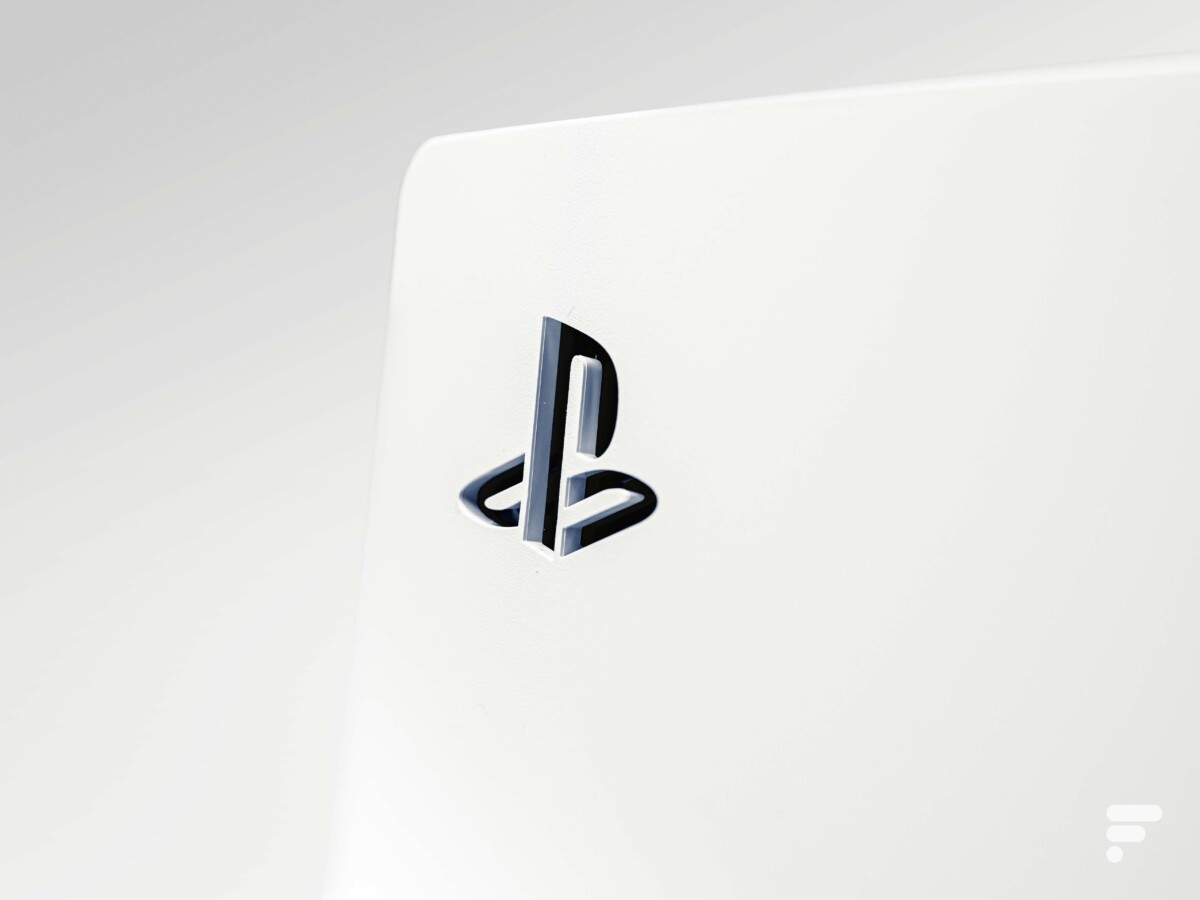 Logo PlayStation sur la PS5