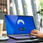 Pourquoi Canal+ pourrait forcer NordVPN et d’autres VPN à quitter la France