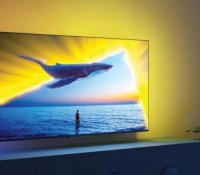 Amazon brade ce récent TV Philips 4K Ambilight de 65 pouces à un super prix, le tout livré avant Noël