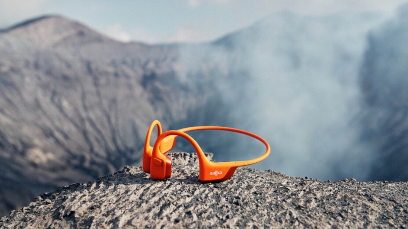 Idéal pour les sportifs, le dernier casque à conduction osseuse de chez Shokz est à -40 %