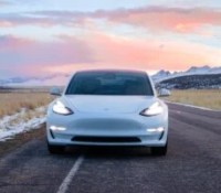 320 000 km et entre 11 et 15 % de perte de capacité : la Tesla Model 3 brise les idées reçues sur les voitures électriques