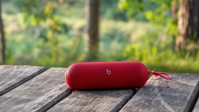 Beats Pill&nbsp;: notée 9/10, cette enceinte nomade étanche et ultra-endurante (24 h) est quasiment à moitié prix