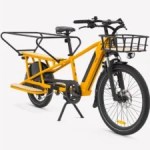 Le célèbre vélo cargo Decathlon débarque en couleur punchy pour la rentrée des classes