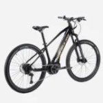 Ce nouveau VTT électrique d’Intersport frappe fort en alliant petit prix et moteur central puissant