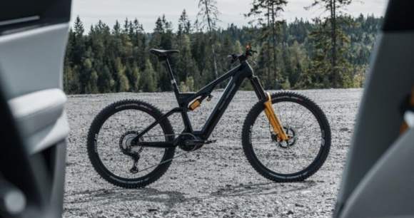 Un VTT électrique ultra performant qui détonne par son style : Polestar l’a fait avec l’Elize