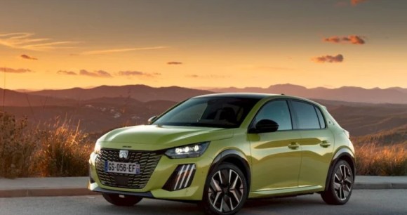 La Peugeot e-208 électrique à grande autonomie devient enfin plus abordable