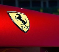 La première voiture électrique de Ferrari se balade déjà sur la route : tout ce qu’on sait à son sujet