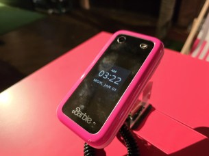 HMD Barbie // Source : Frandroid
