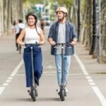 Presque moitié prix pour la trottinette électrique Ninebot avec clignotants intégrés