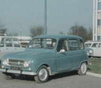 Renault 4L électrique // Source : INA