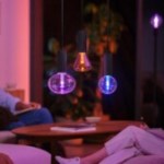 Philips Hue Ellipse : une (très) grosse ampoule connectée à moitié prix, parfait pour un automne cosy