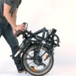 Decathlon brade son Btwin E Fold 500, un vélo électrique pliant, pratique et abordable Decathlon brade son Btwin E Fold 500, un vélo électrique pliant, pratique et abordable