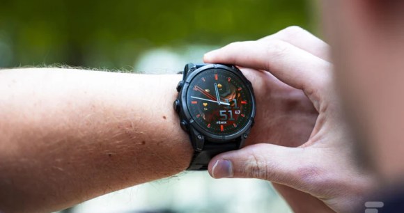 La Garmin Fenix 8 // Source : Chloé Pertuis - Frandroid La Garmin Fenix 8 // Source : Chloé Pertuis - Frandroid