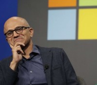 2500 licenciements, Windows au point mort, Xbox en déroute : le patron de Microsoft gagne 79 millions de dollars