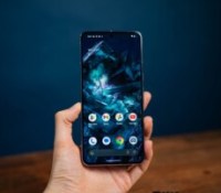 Le Pixel 8 Pro touché par un étrange bug de navigation depuis Android 15, voici comment le résoudre