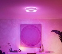 Ce plafonnier coloré Philips Hue à -30 % va changer l’ambiance de votre salon