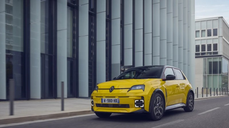 Grosse baisse de prix pour les R5, Mégane et Scénic électrique : jusqu’à 7 650 € de réduction