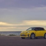 Pourquoi les Français boudent encore la voiture électrique en 2025 : des raisons pas forcément évidentes