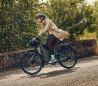 Dernier moteur Bosch, autonomie XXL, double suspension : le nouveau vélo électrique de Riese & Müller fait dans la démesure