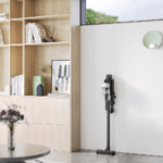 Bye-bye Dyson, bonjour le Samsung Jet 85 Pet, un aspirateur balai à -33 % avec une double serpillère spray Bye-bye Dyson, bonjour le Samsung Jet 85 Pet, un aspirateur balai à -33 % avec une double serpillère spray