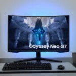 Samsung Odyssey Neo G7 32" // Source : Samsung