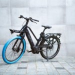 Ce vélo électrique en location pensé pour les livreurs propose vraiment de bonnes idées