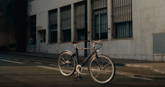 La plus élégante des marques françaises de vélos électriques s’étend encore plus au Benelux : pourquoi c’est un choix malin