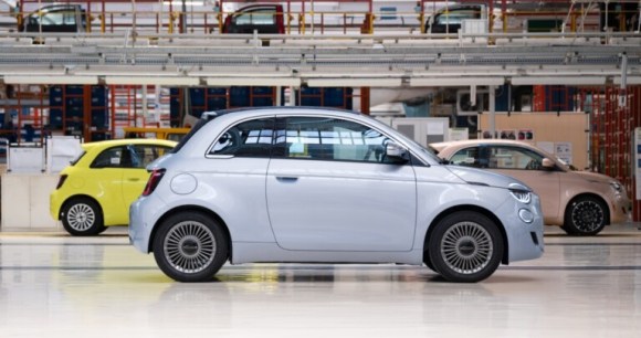 Rien ne va plus pour la Fiat 500 électrique : la preuve avec cette nouvelle décision difficile