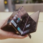 Samsung envisagerait bel et bien de lancer sa propre version du smartphone pliable en trois dès 2025